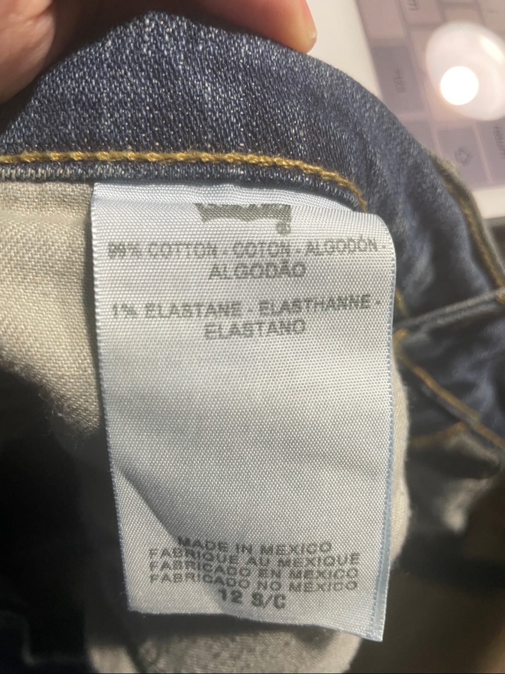 Levi's Women's Straight-Leg Jeans - Blue Wash in size 12 Short - Picture 2 of 8